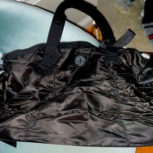 Functional, lululemon gym bag used twice!